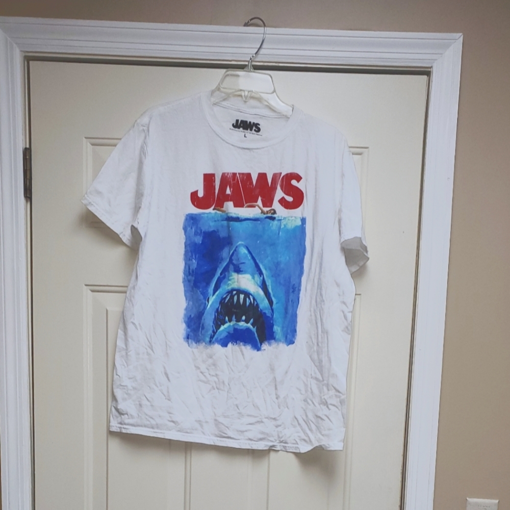 Jaws Graphic Tshirt